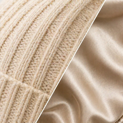 Líora Satin Silk Beanie